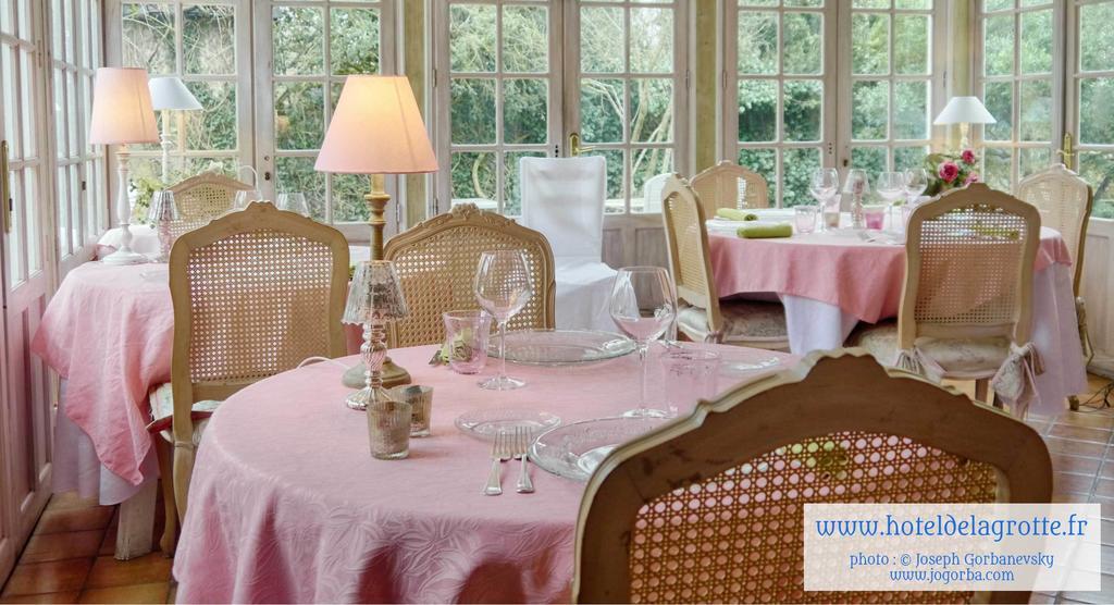 Hotel De La Grotte Montignac  Dış mekan fotoğraf