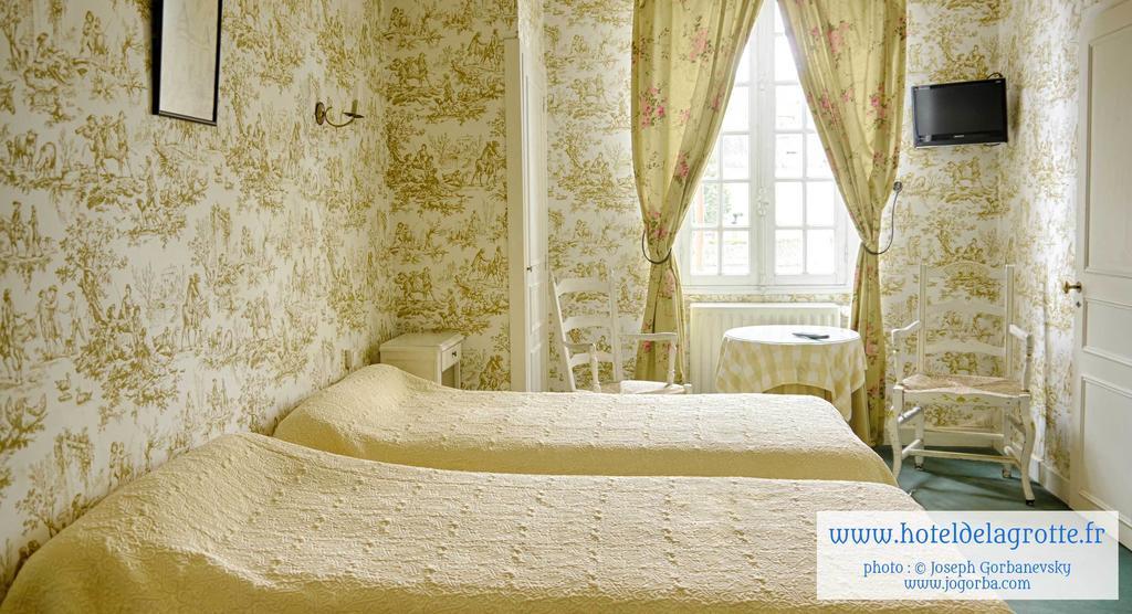 Hotel De La Grotte Montignac  Oda fotoğraf